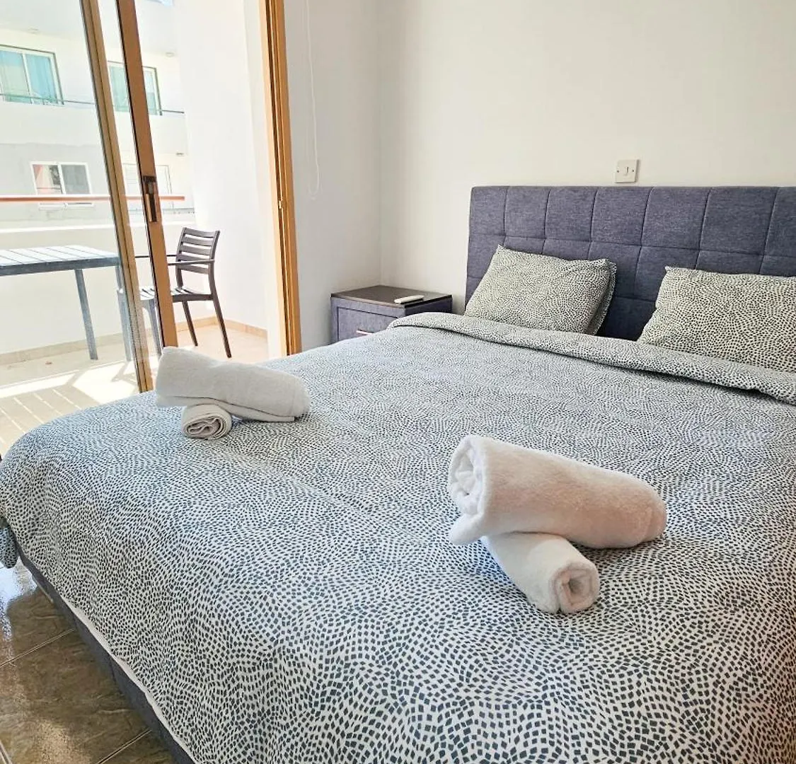 Homestay Central City Rooms Larnaca